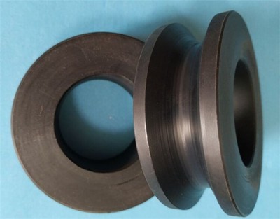 北京便攜式重型頂推滑道 自潤(rùn)滑MGE耐磨板的瑰麗多彩應(yīng)用與賽事策劃中的高效表現(xiàn)